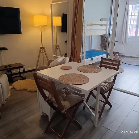 Pleasant In Village Apartment