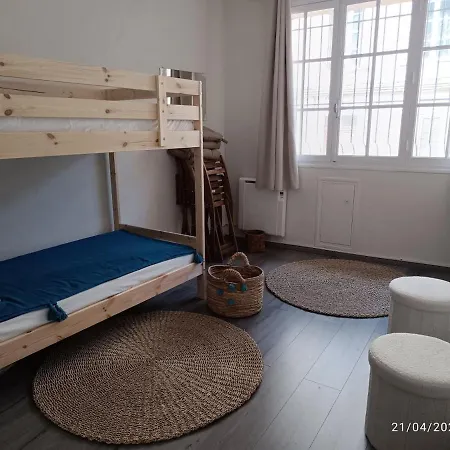 Apartman Pleasant In Village Bormes-les-Mimosas